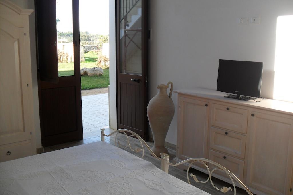 Masseria Sucea Martano Zimmer foto